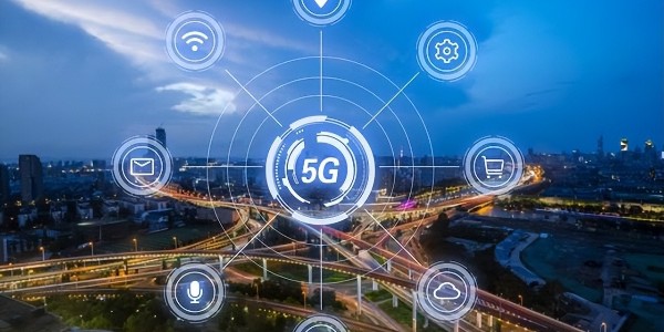 十二部門:深化基于5G的編隊行駛、遠程駕駛等自駕應(yīng)用場景